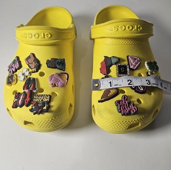 Crocs Unisex Adults Classic Clog With Jibbits Size Men 7 Women 9 - Picture 3 of 11